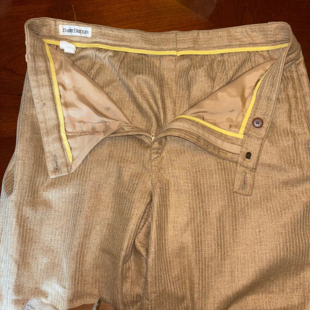 Barry Bricken | Vintage | Women's Size 10 Tan Striped Silk Blend Wide Leg Pants - Picture 4 of 11